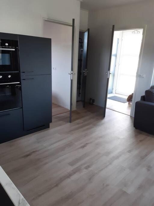 B&B Weidse Blik Ingelum Engelum Esterno foto